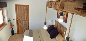 1 chambre, fer et planche à repasser, Wi-Fi gratuit, draps fournis