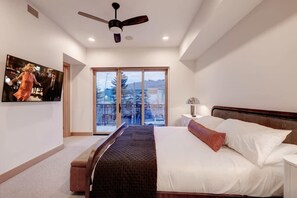 1 dormitorio, tabla de planchar con plancha, cuna de viaje y wifi