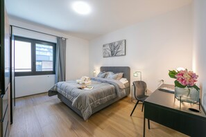 1 bedroom, laptop workspace, iron/ironing board, bed sheets - Boutique Apartment 3 (Lugano)