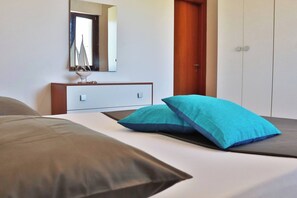 2 chambres, draps fournis