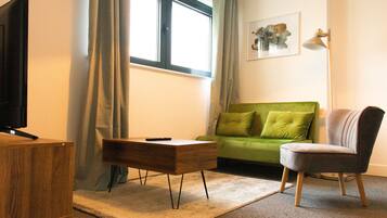 Huoneisto, useita sänkyjä | Olohuone