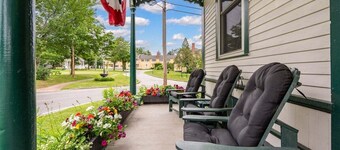 Opera House Loft 25 - Bethel Village
