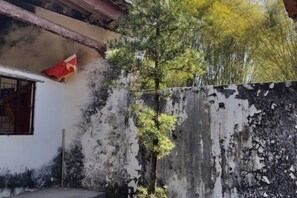 Property grounds - Vienna International Hotel (Yangxifuda) (Yangxi)