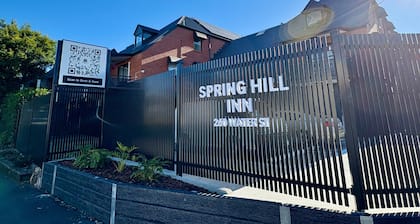 Spring Hill Inn