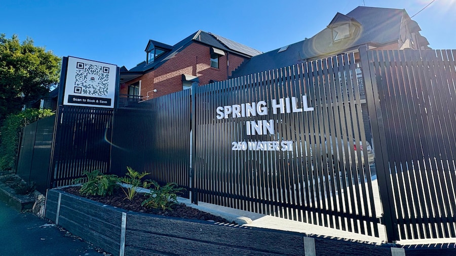 Spring Hill Inn