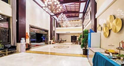 Jinggu Yingjiang International Hotel