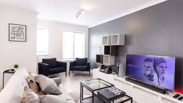 Smart TV, Netflix, streaming services