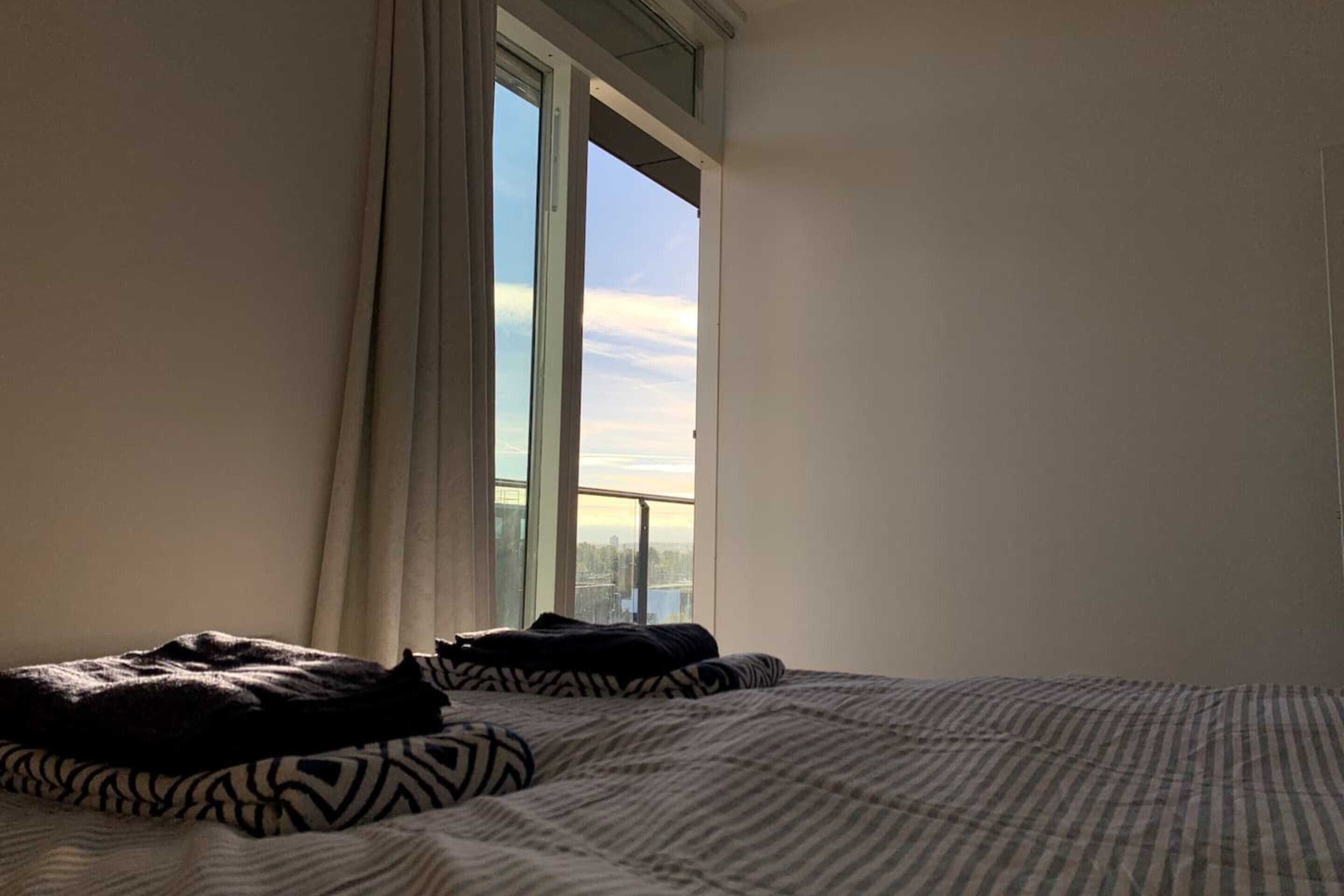 Apartamento básico, 2 camas de casal | 2 quartos, espaço de trabalho para notebook