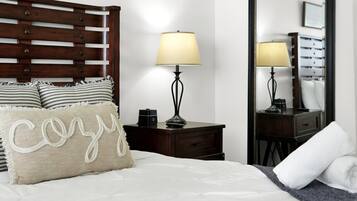 1 bedroom, desk, iron/ironing board, WiFi