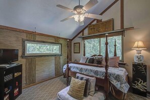 3 bedrooms, free WiFi, bed sheets