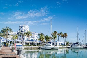 Marina