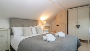 Casa de campo | 2 habitaciones, decoración personalizada y muebles diferentes