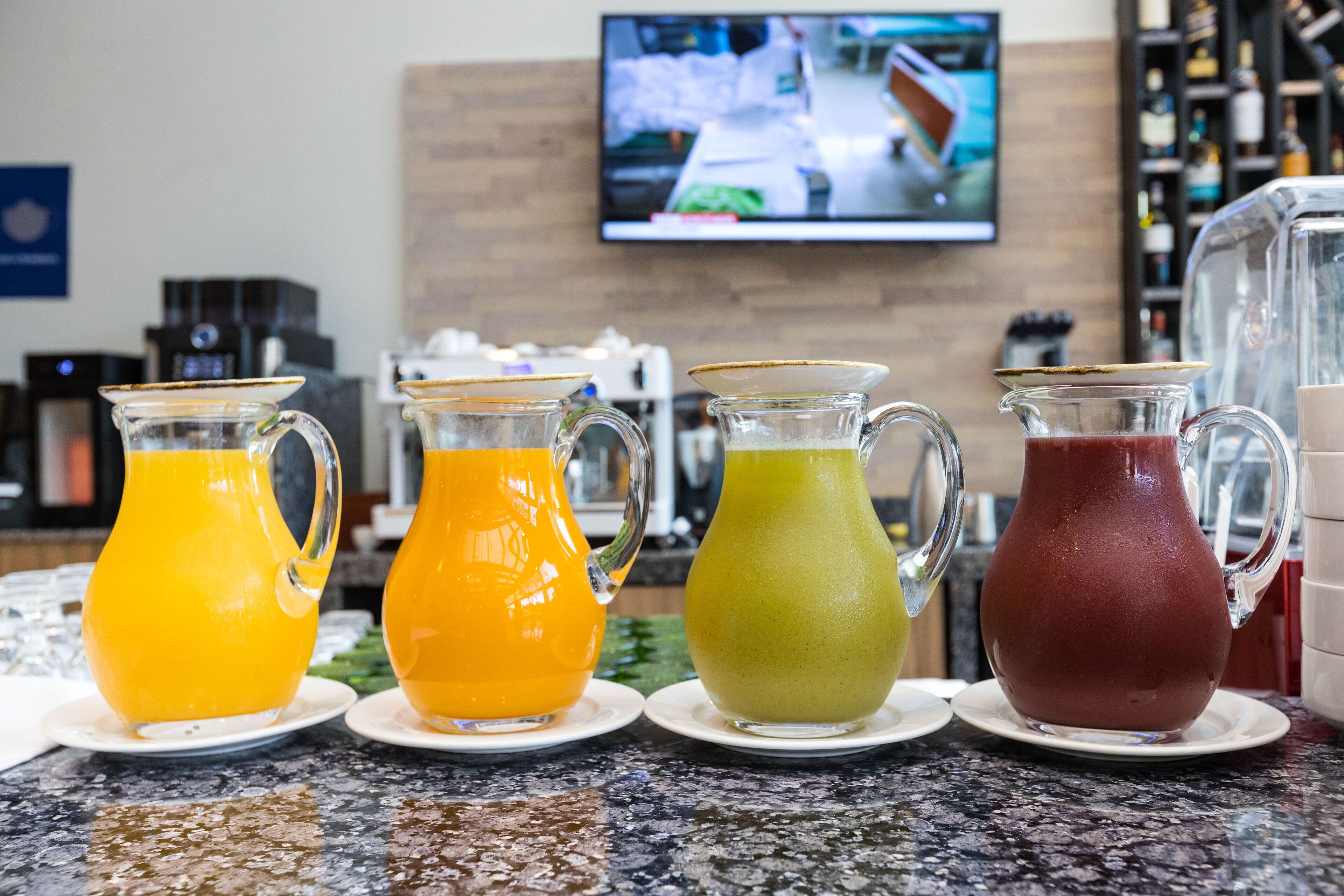 Daily continental breakfast (USD 20 per person)