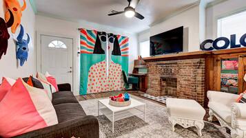 TV, offices