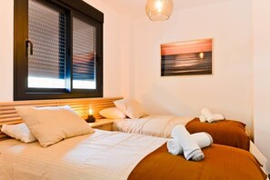 3 chambres, fer et planche Ă repasser, Wi-Fi, draps fournis