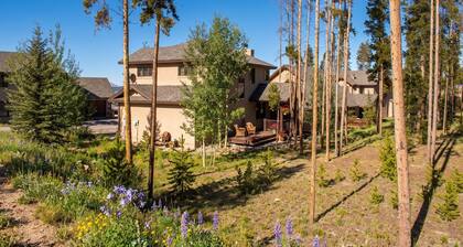 500 North Lupine Spacious & modern 3 bedroom, pet friendly in Fraser
