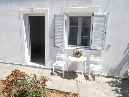 Chrysolithos Kerami Melpomeni Apartment