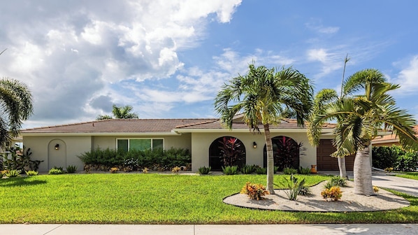 Imagen sin descripción, 1 de 10, botón