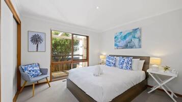 3 bedrooms, iron/ironing board, travel crib, WiFi
