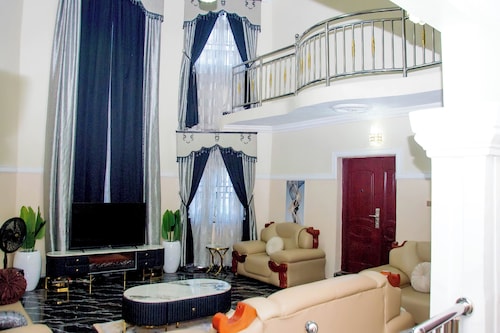 Holiday in an Exclusive Villa with 24Hrs Solar Electricity