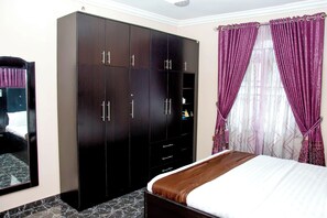 6 chambres, bureau, fer et planche à repasser, Wi-Fi gratuit