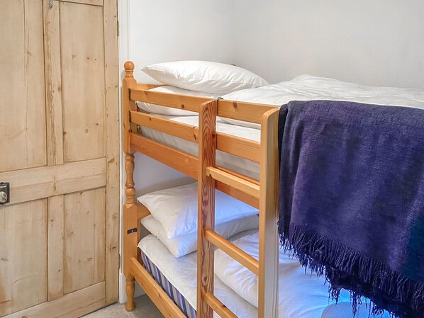 3 chambres, accès au Wi-Fi (inclus), literie fournie