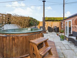 Terrace/patio - 1 bedroom accommodation in Thornton-Le-Dale (Thornton-Le-Dale)