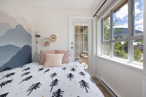 2 Schlafzimmer, Schreibtisch, Bügeleisen/Bügelbrett, kostenloses WLAN