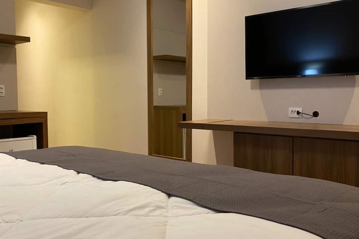 comfort double room | minibar, in-room safe, desk, laptop workspace