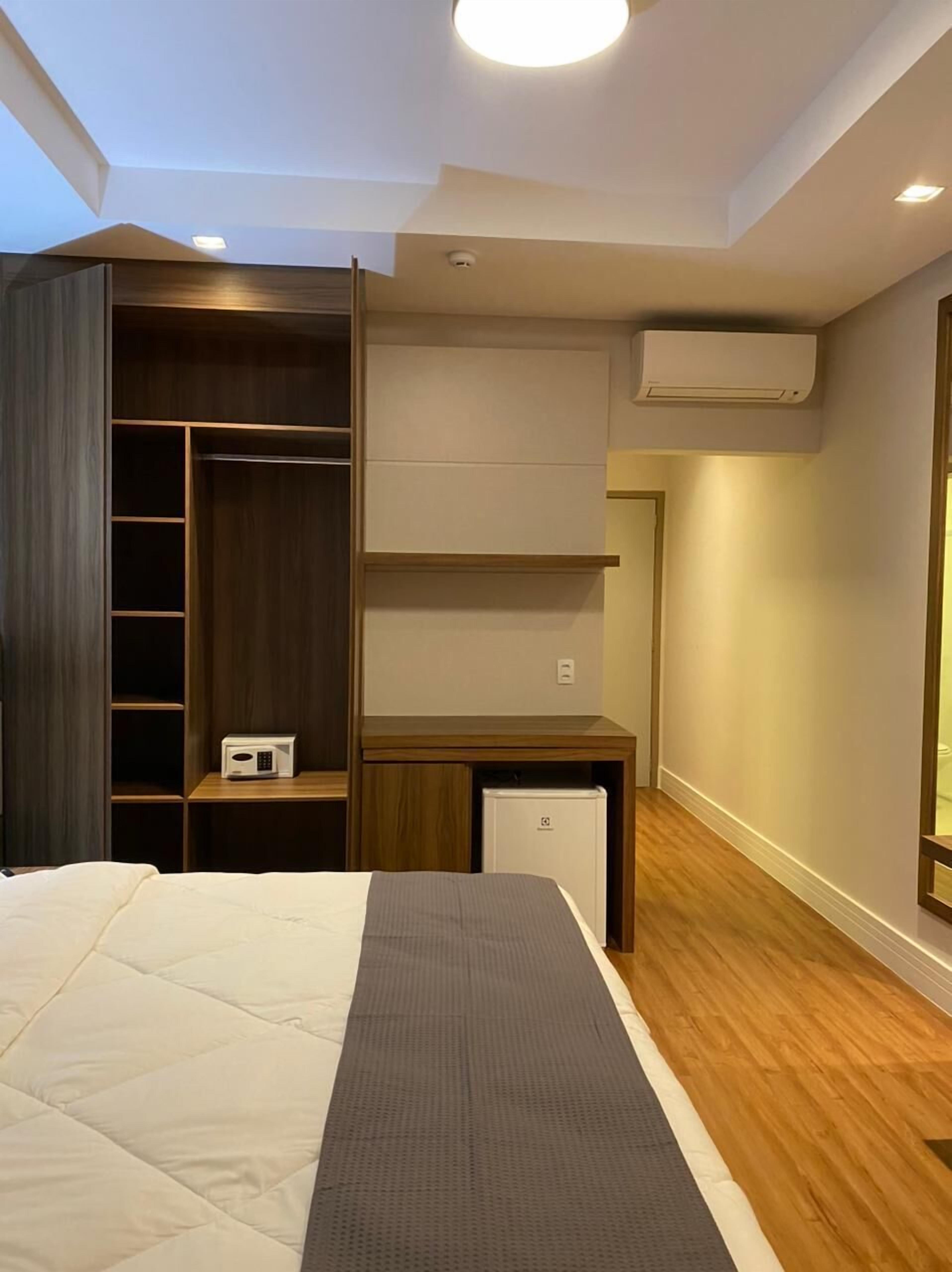 comfort double room | minibar, in-room safe, desk, laptop workspace