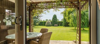3 bedroom accommodation in Long Riston, near Beverley