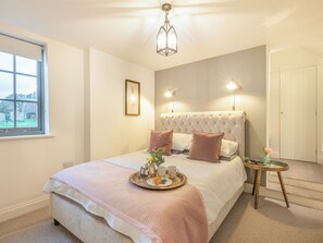 2 bedrooms, free WiFi, bed sheets - 2 bedroom accommodation in Northrepps (Northrepps)