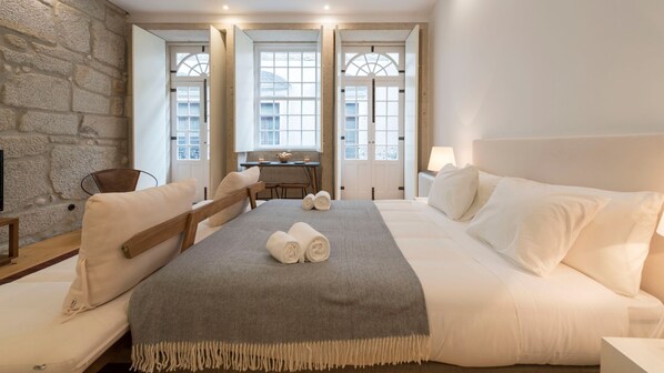 Wi-Fi gratuit, draps fournis