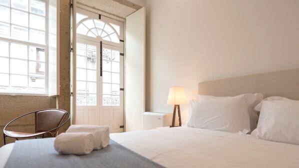 Wifi gratis y ropa de cama 