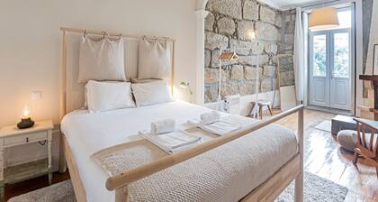 The Fig Tree House by LovelyStay