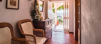 Quinta da Vela - Four Bedroom House, Sleeps 8