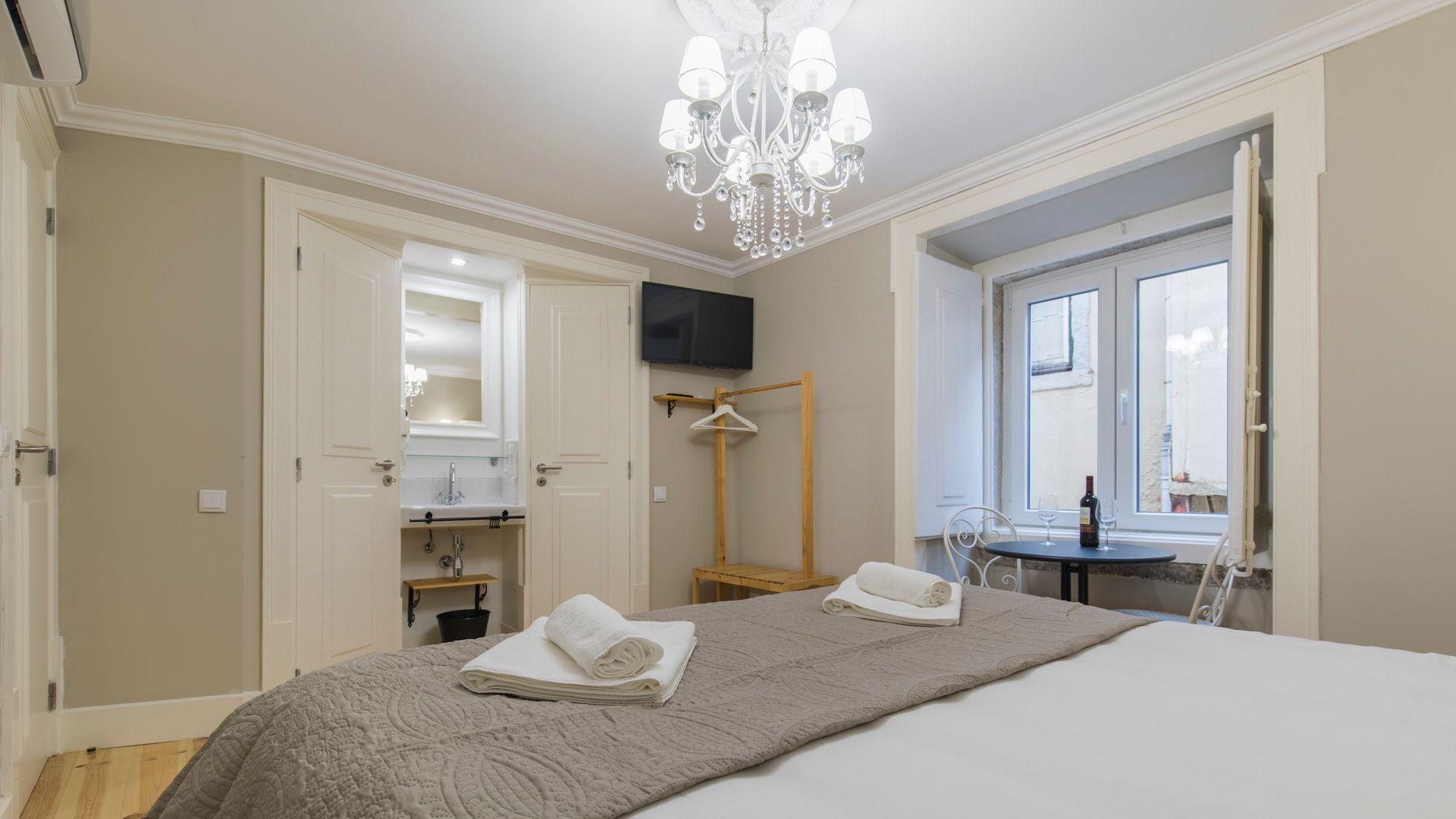 免費 Wi-Fi、床單