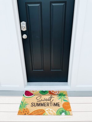 Exterior detail - *BRAND NEW LISTING* 3BD, 2 Bath close to Downtown and Beach (Ocean City)