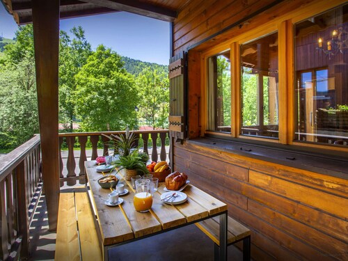 Chalet Bellanis - ski holiday for 11 in the heart of Morzine - OVO Network