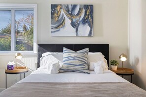 3 Schlafzimmer, Bügeleisen/Bügelbrett, WLAN, Bettwäsche