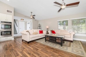 Smart TV, fireplace, table football, stereo