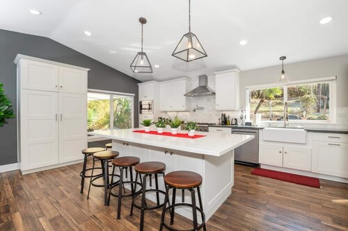 ☀6 beds Fully Remodeled Villa ♨Heated Pool/Jacuzzi☀