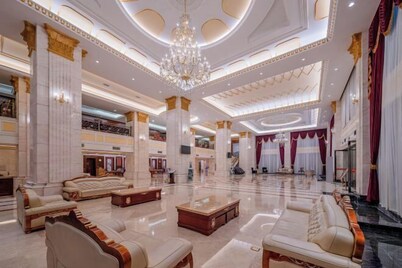 Dong Zheng International Hotel