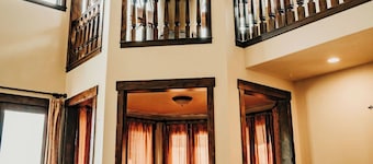 Sleeps 39 comfortably (50 max), Parking for up to 13 vehicles, 10 bedrooms, 7 Full baths, 2 Half ...