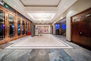 Unclassified image, 4 of 13, button - Lingyu International Boutique Hotel (Jinghe)