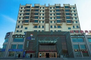 Exterior - Lingyu International Boutique Hotel (Jinghe)
