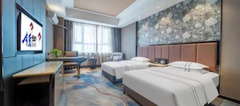 Lingyu International Boutique Hotel