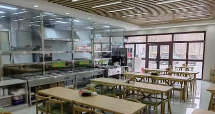 Lingyu International Boutique Hotel