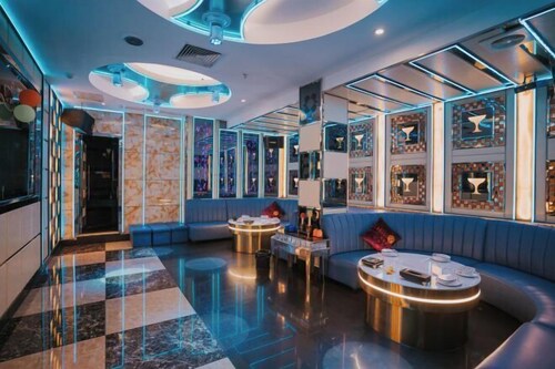 Xunfa Hotel (Huian County Government Gymnasium Branch)