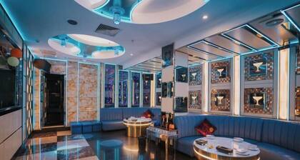 Xunfa Hotel (Huian County Government Gymnasium Branch)